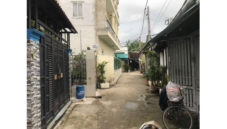 2.5 TỶ CÓ LÔ ĐẤT ĐẸP HUỲNH THỊ HAI TÂN CHÁNH HIỆP - Q12 - HẼM XE HƠI 4X13 VUÔNG VƯC SỔ RIÊNG